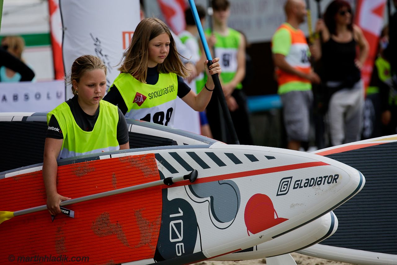 Paddle fest mácháč_paddleboardové závody (2)