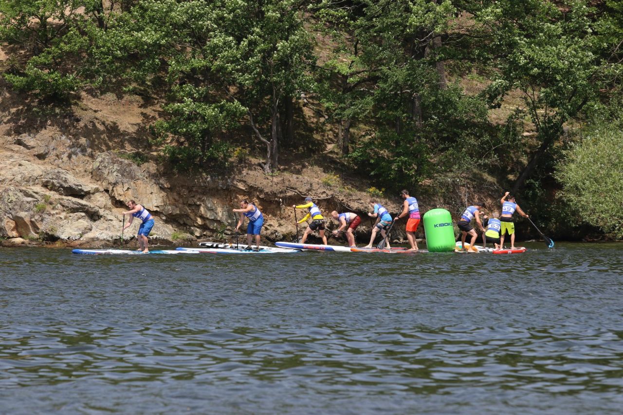Kiboko Paddleboardfest točení na bóji sport muži