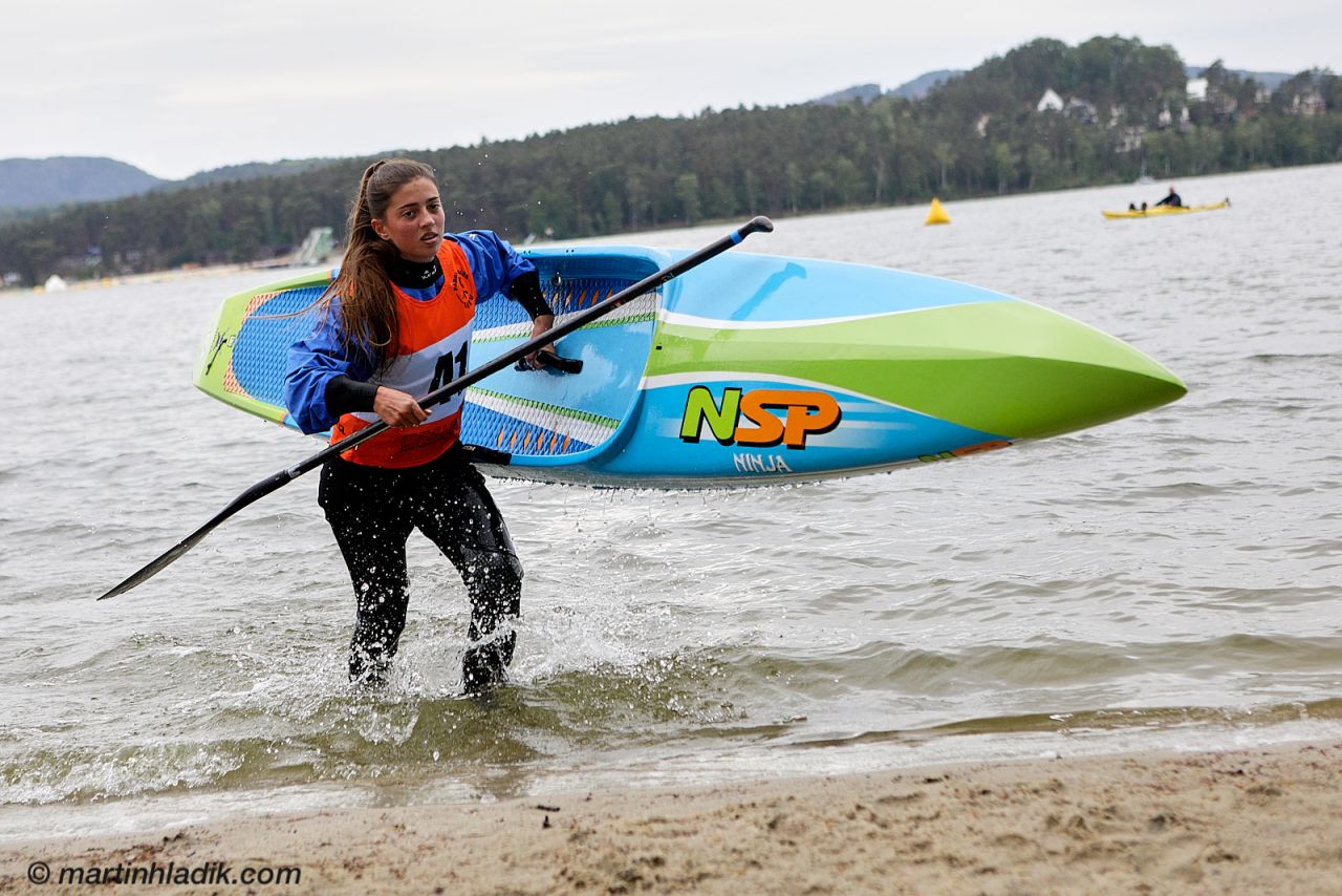 Paddle fest mácháč_paddleboardové závody (14)